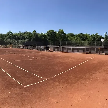 Κάμπινγκ Bredebro Camping